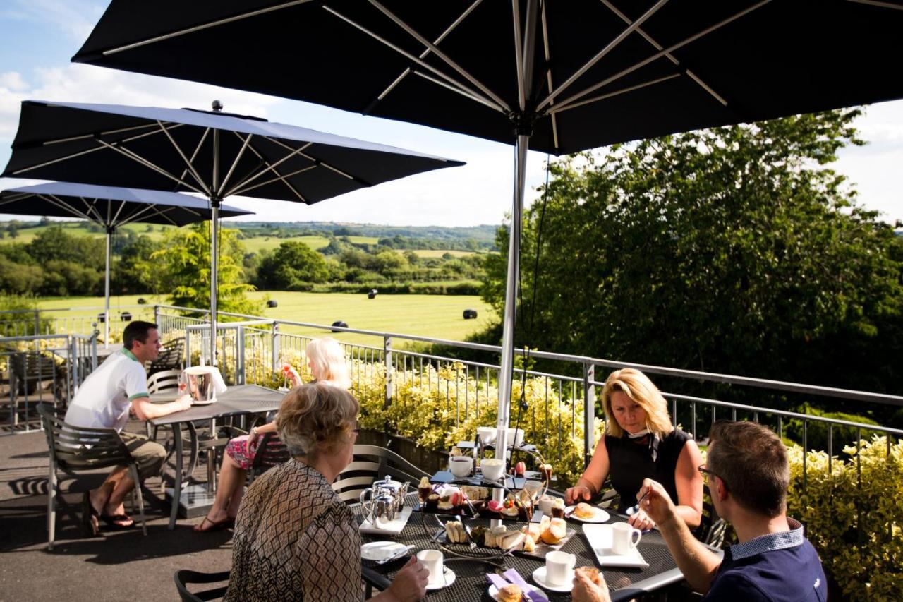לאנדיילו The Plough Inn מראה חיצוני תמונה